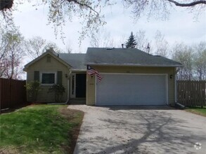 Building Photo - 1444 Willow Creek Ln
