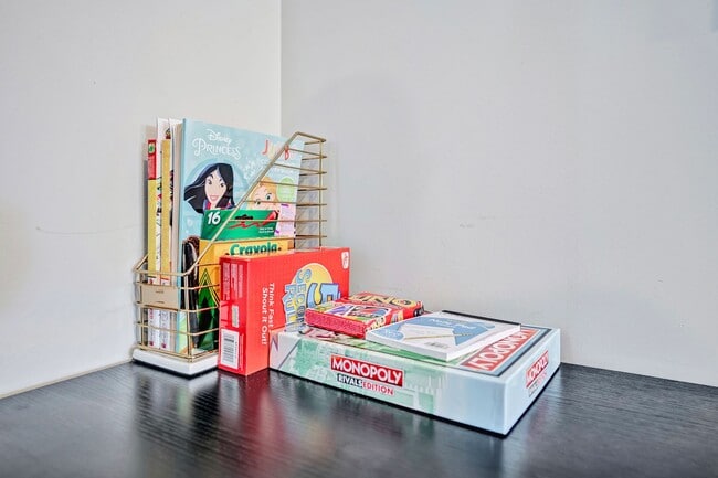 Building Photo - Legacy Executive Retreat | Modern 2BR Townhome for Professionals & Extended Stays