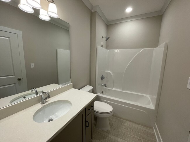 Building Photo - 2BA / 2BA FOR RENT