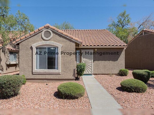 Building Photo - 7040 W Olive Ave