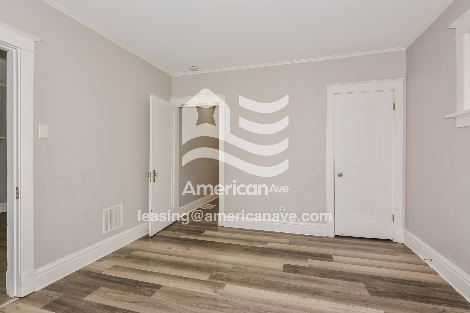 Building Photo - 4021 S Spring Ave