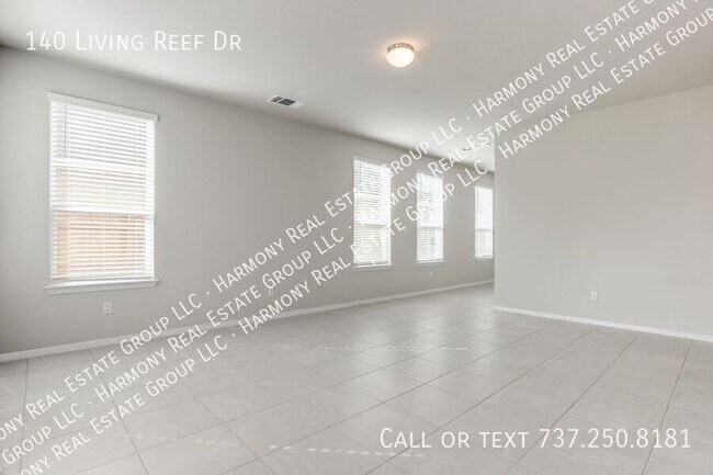 Building Photo - 140 Living Reef Dr