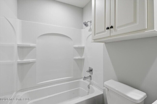 Building Photo - 117 McCree Dr