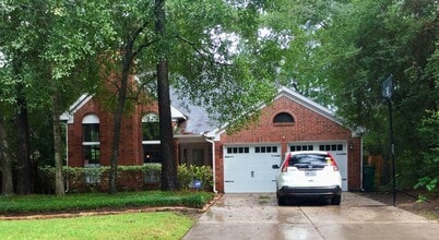 Building Photo - 115 E Pathfinders Cir