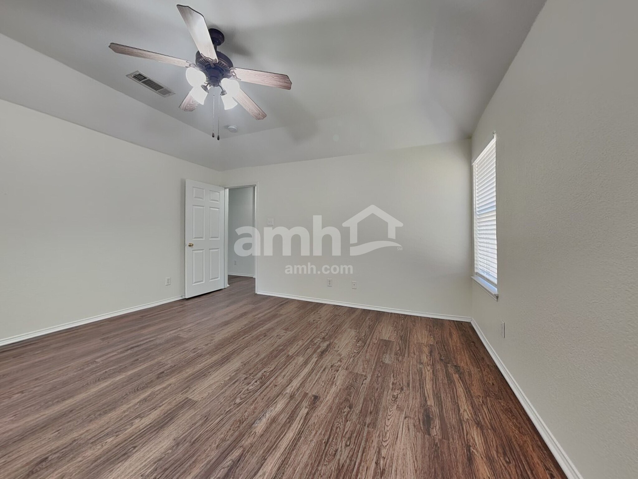 Building Photo - 1013 White Marlin Dr