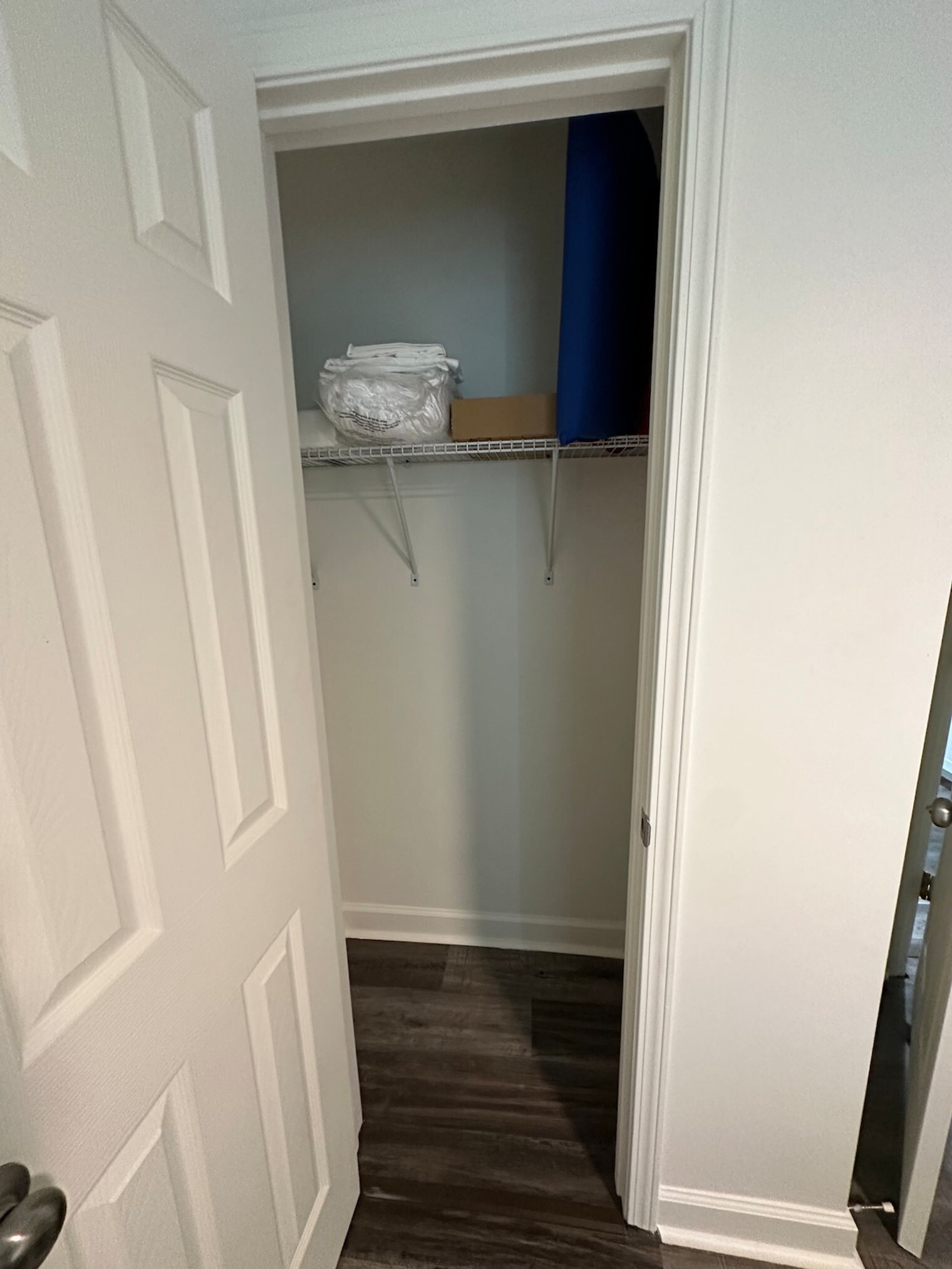 Building Photo - 121 Forest St