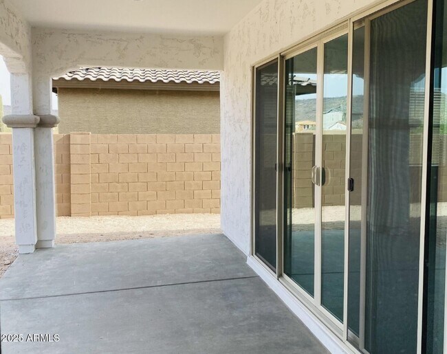 Building Photo - 12534 W Calle De Baca