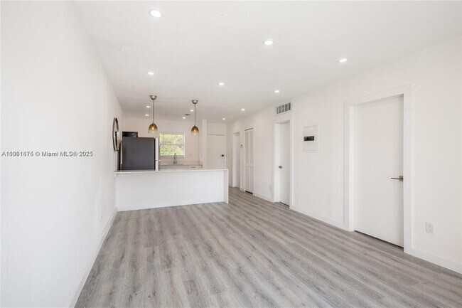Building Photo - 7505 SW 82nd St