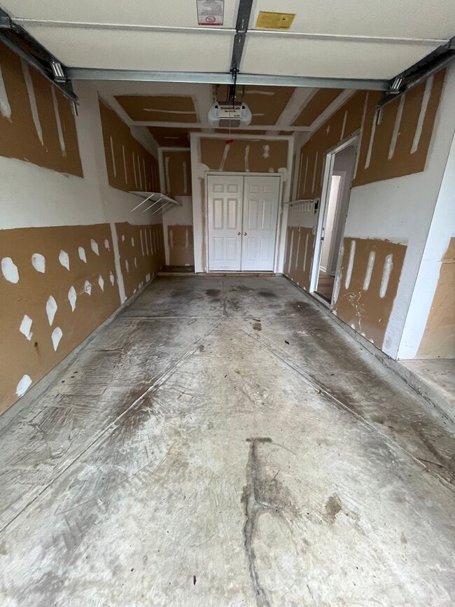 Building Photo - 5106 Observation Way