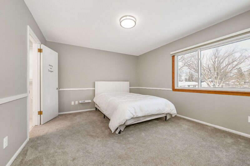 Building Photo - 7450 Duluth St