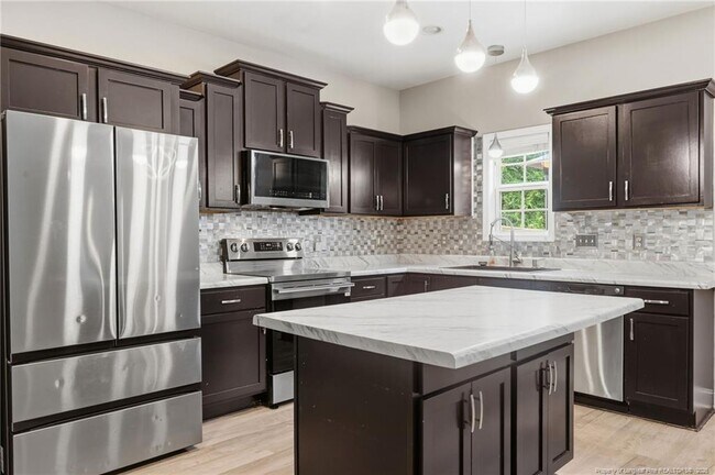 Building Photo - 1541 Gallant Fox Ct