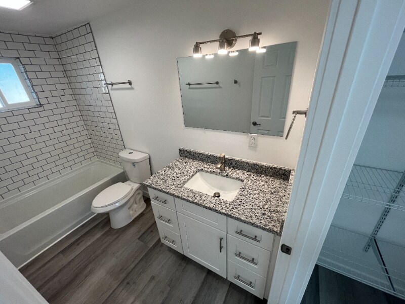 Building Photo - 6876 S 90 E