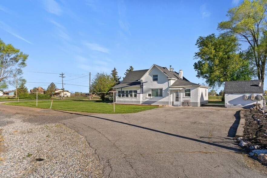 Building Photo - 1608 S 4700 W