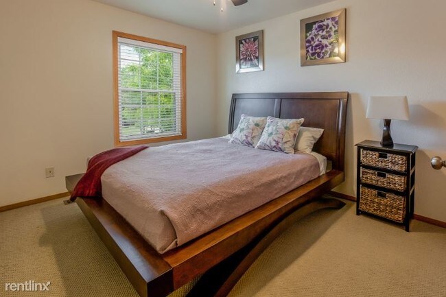 Building Photo - 4 br, 4 bath House - 1766 Wimbley Ct