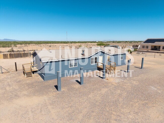 Building Photo - 9960 S Niehaus Rd