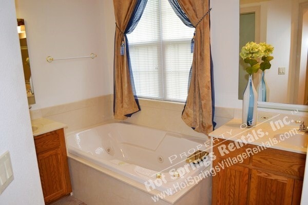 Building Photo - Isabella Golf Course  Home | Furnished