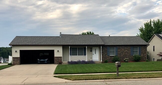 Building Photo - 1479 Meadowview St SW