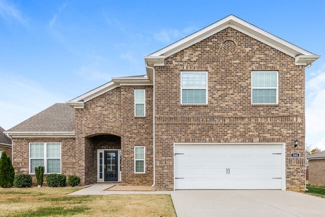 Building Photo - 580 Smoky Mountains Dr