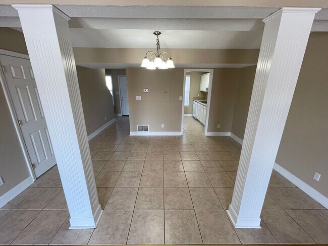 Building Photo - 77-83 Gray Hawk Drive 4-Plex