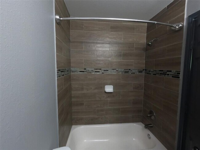 Building Photo - 107 Culmore Dr