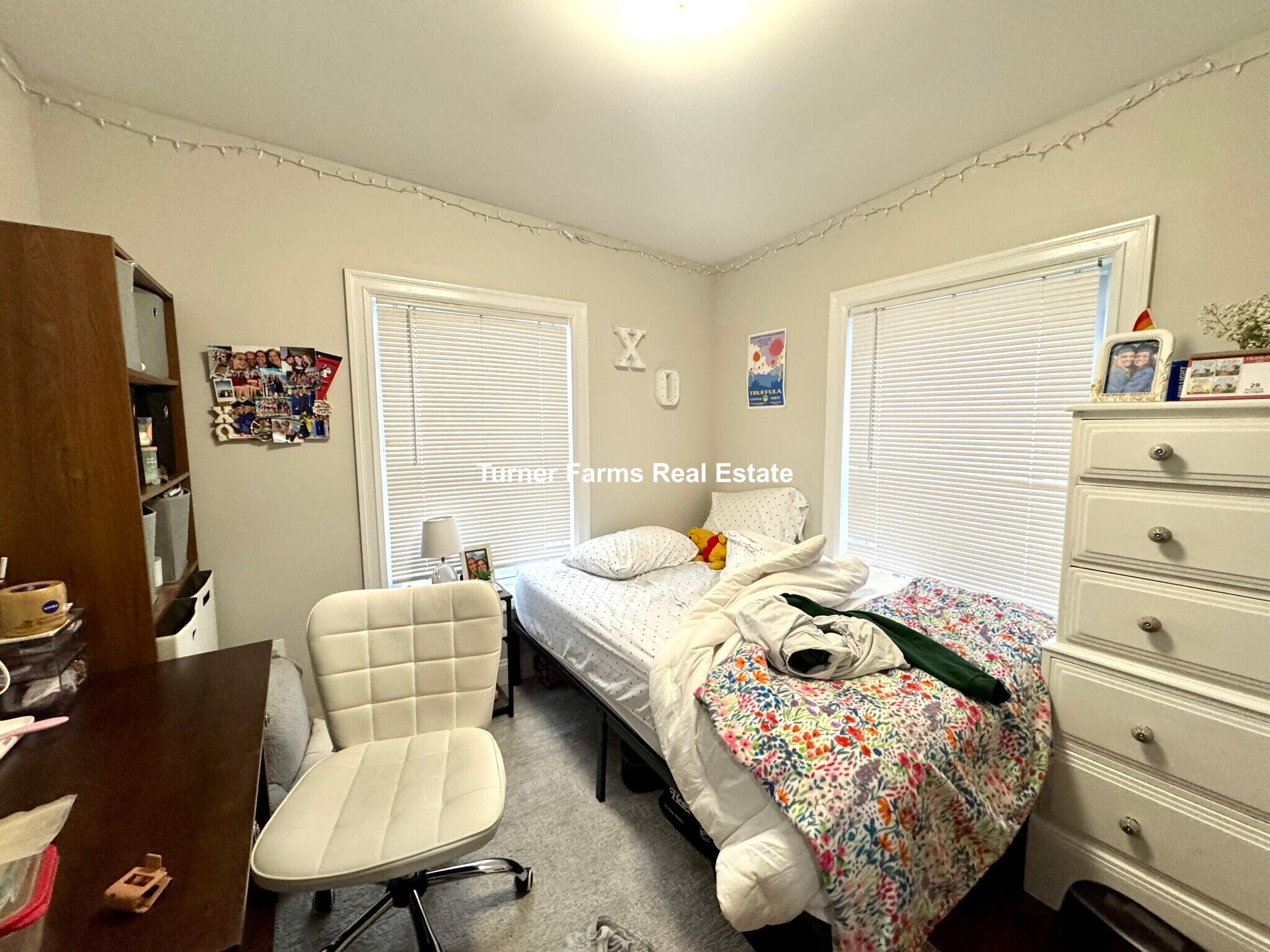 Building Photo - 724 Parker St