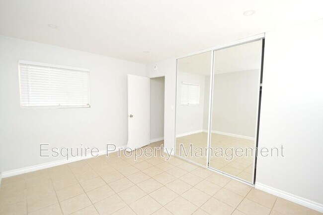 Building Photo - 421 FIRST STREET