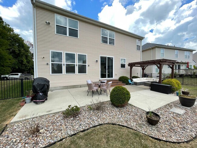 Building Photo - East Jefferson County Home For Rent
