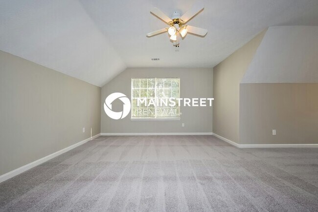 Building Photo - 4 Bedroom Pet-Friendly Home in Lithonia, G...