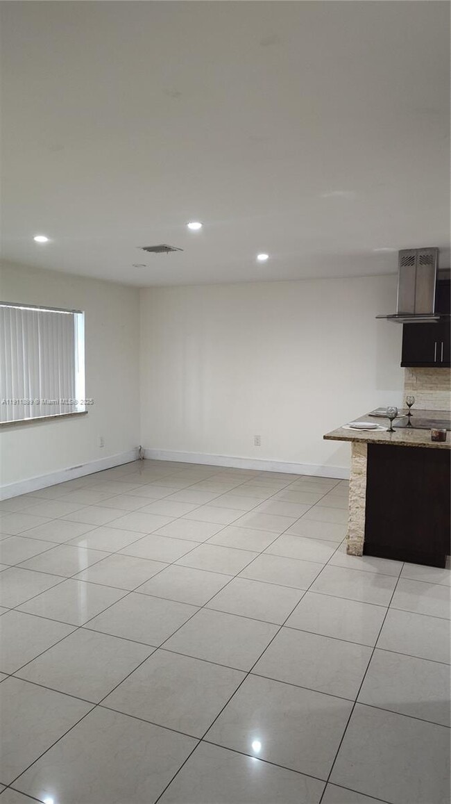 Building Photo - 118 Bobwhite Rd