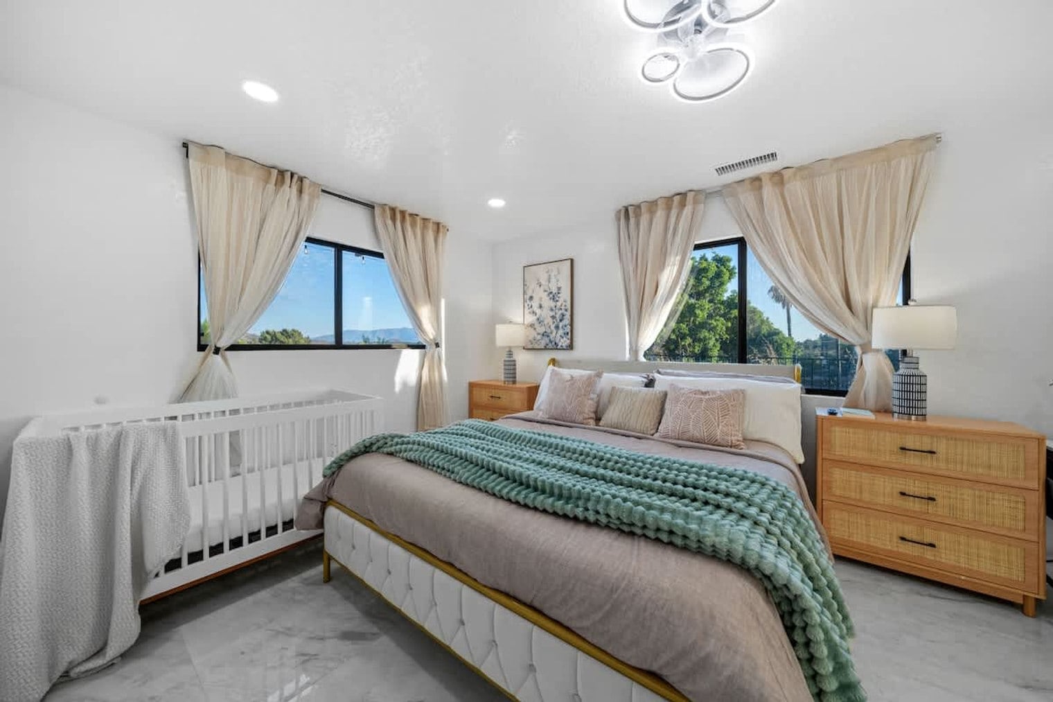 Building Photo - 14552 Skyline Truck Trail