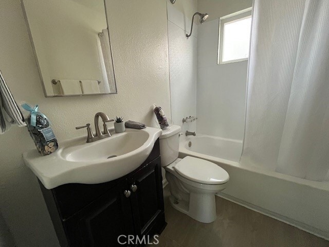 Building Photo - 37067 Bankside Dr