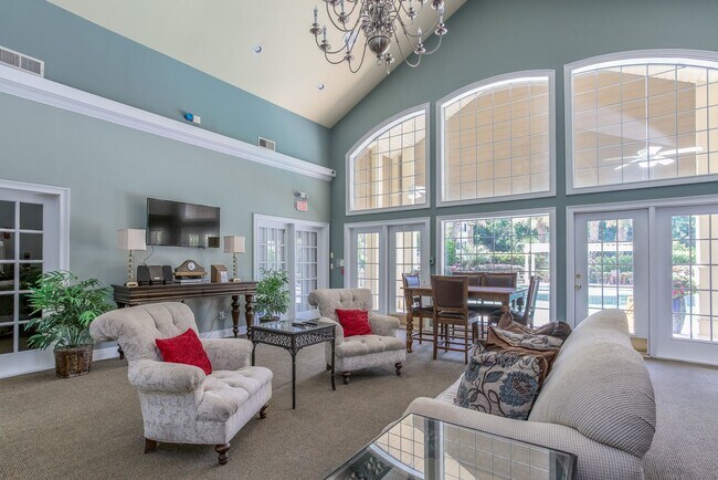 Building Photo - 1202 Walden Park Dr