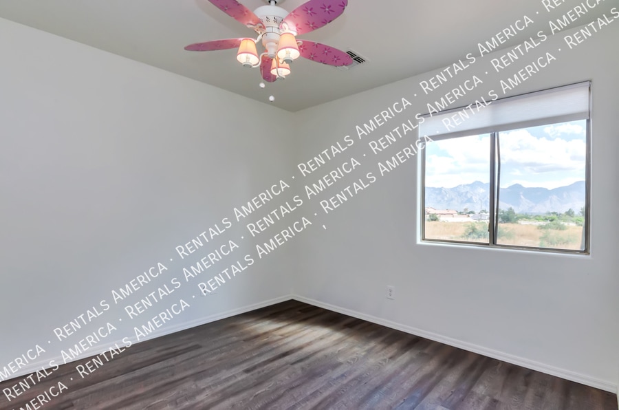 Building Photo - 60191 Verde Vista Ct