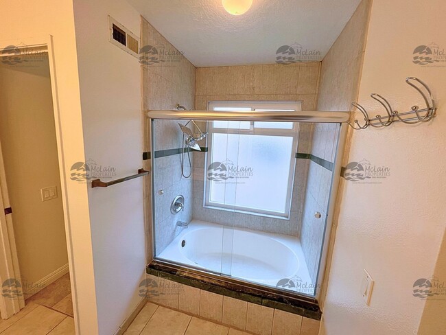 Building Photo - Two Story 3BD/2.5BA Home In Carmel Valley