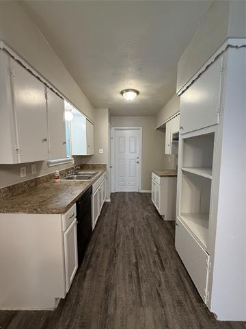 Building Photo - 10025 Neosho Dr