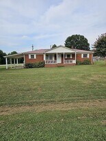 Building Photo - 123 Burbank Dr