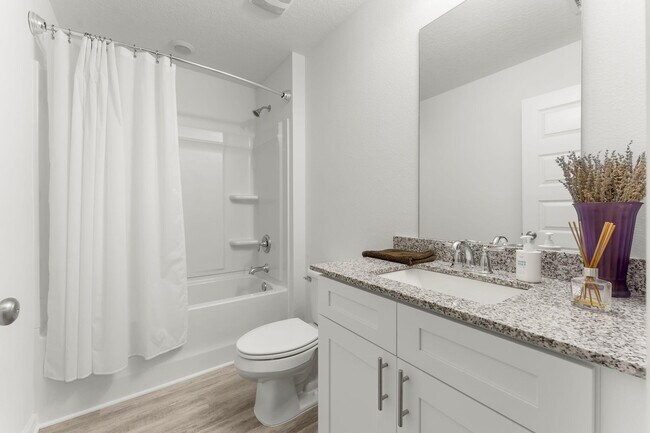 Building Photo - 255 Riverwalk Cir