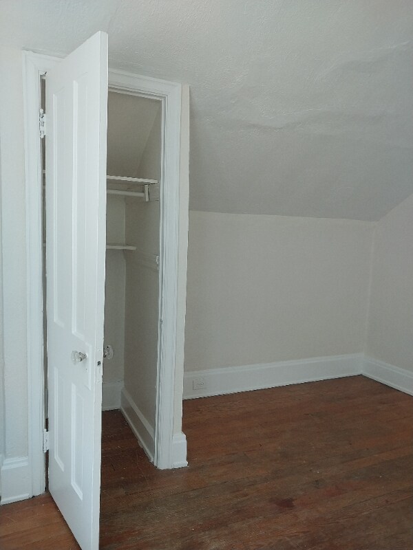 Building Photo - 3517 Clifton Ave