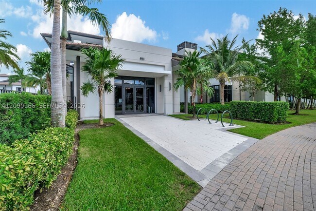 Building Photo - 4540 NW 83rd Path