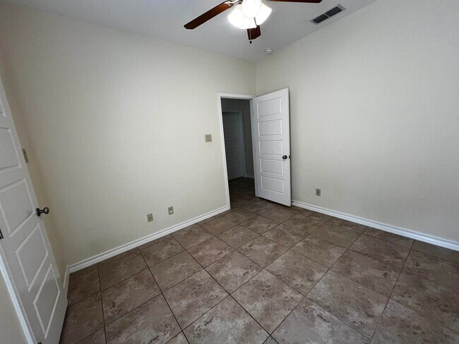 Building Photo - 5703 Moses Lp