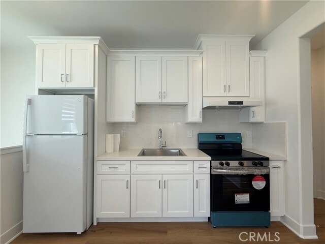 Building Photo - 301 Shoveler