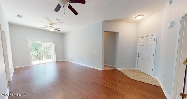 Building Photo - 224 Larkin Pl