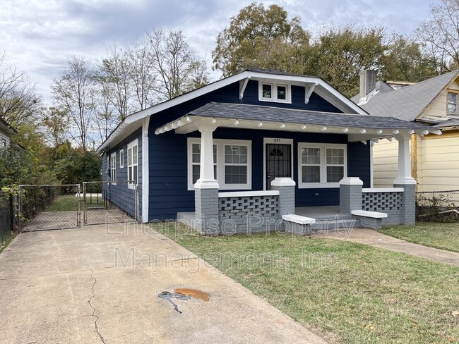 Building Photo - 1393 McMillan St