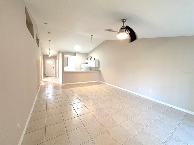 Building Photo - 47 Wellwood Ln