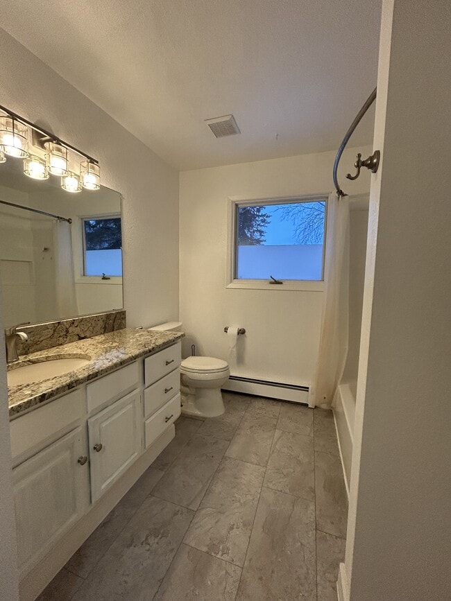 Building Photo - 9715 Sinina Pl