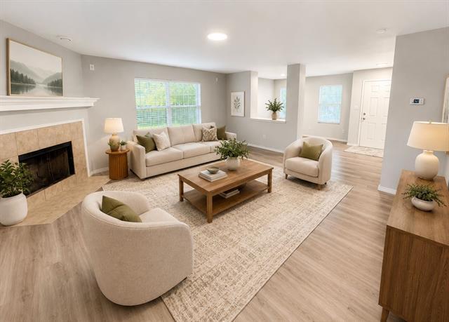 Building Photo - 8440 Shallow Creek Dr