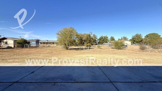 Building Photo - 21952 Resoto Rd