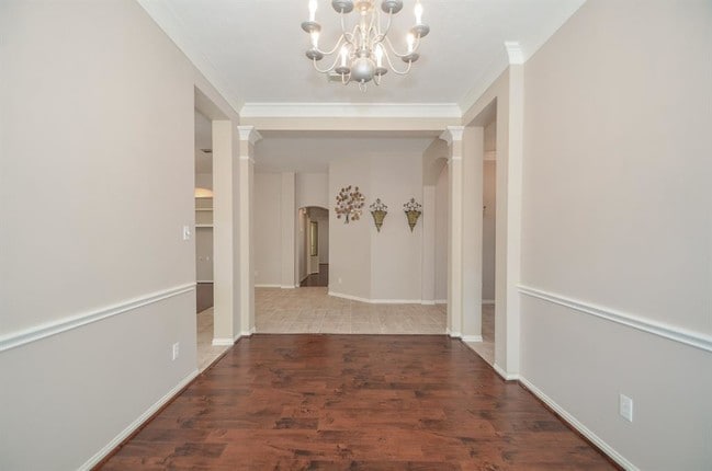 Building Photo - 7439 Parkcross Pl