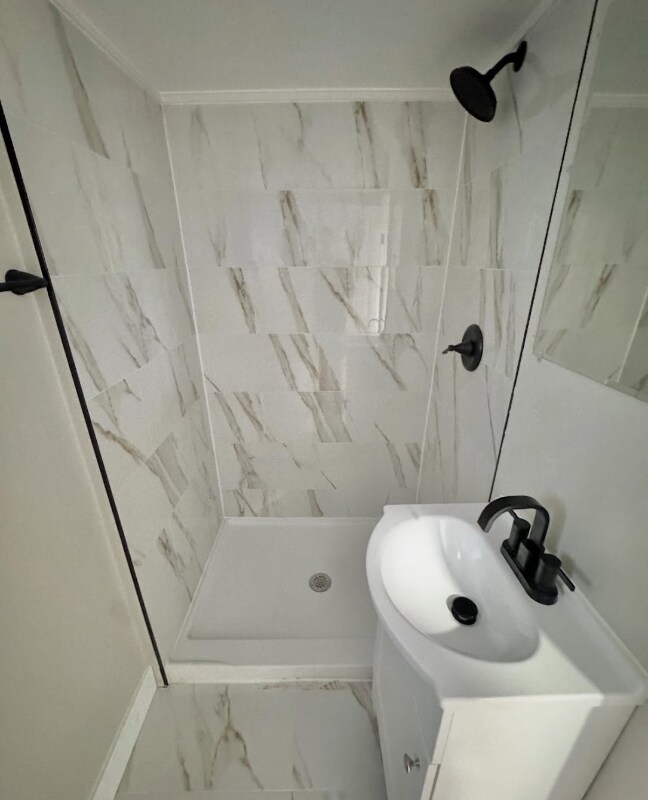 Building Photo - 322 E St Vrain St