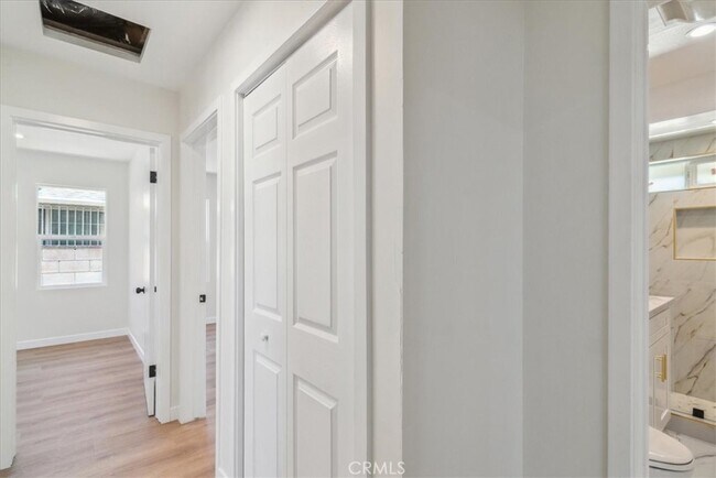 Building Photo - 17107 San Jose St